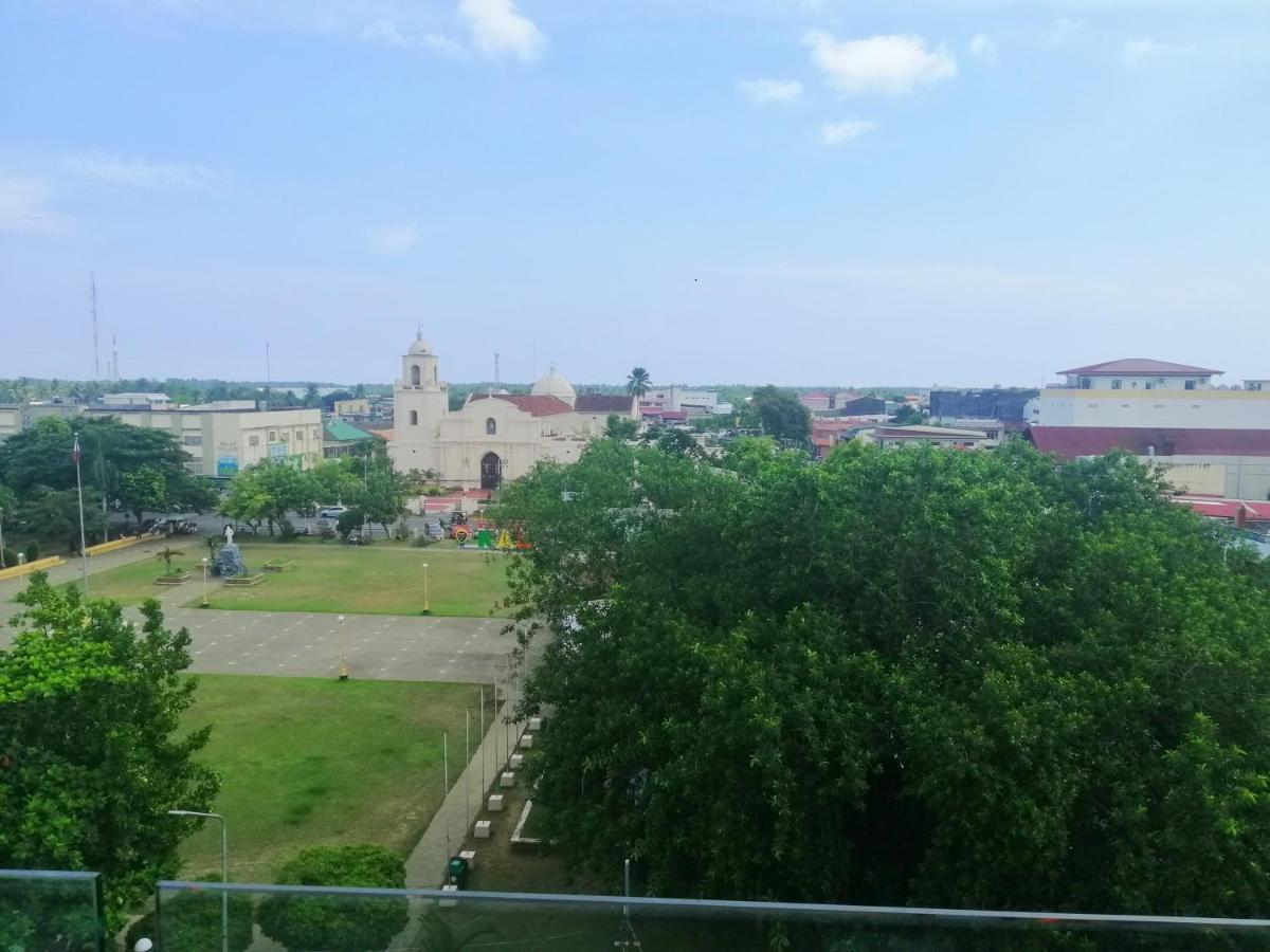 Gq Plaza Hotel Kalibo Buitenkant foto