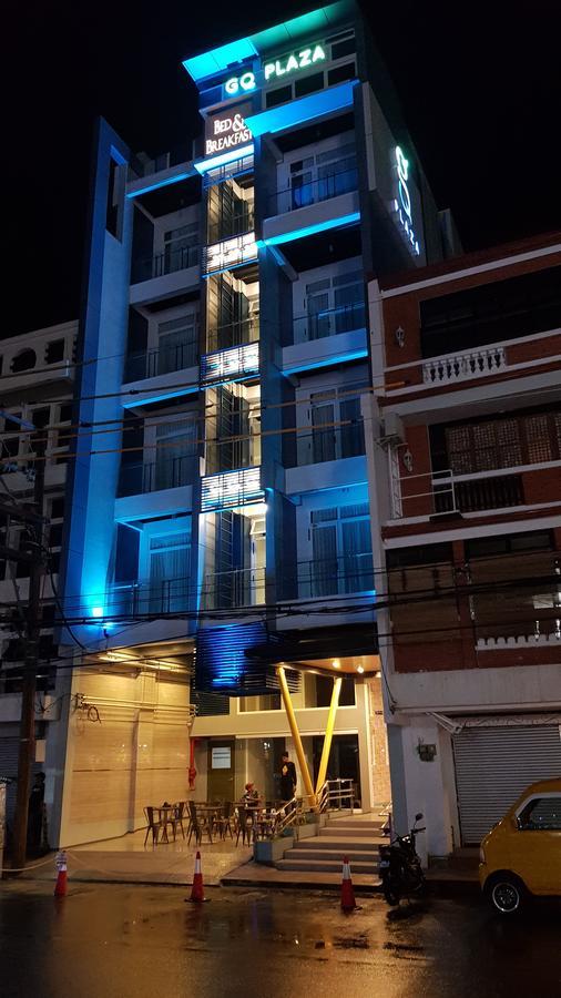 Gq Plaza Hotel Kalibo Buitenkant foto