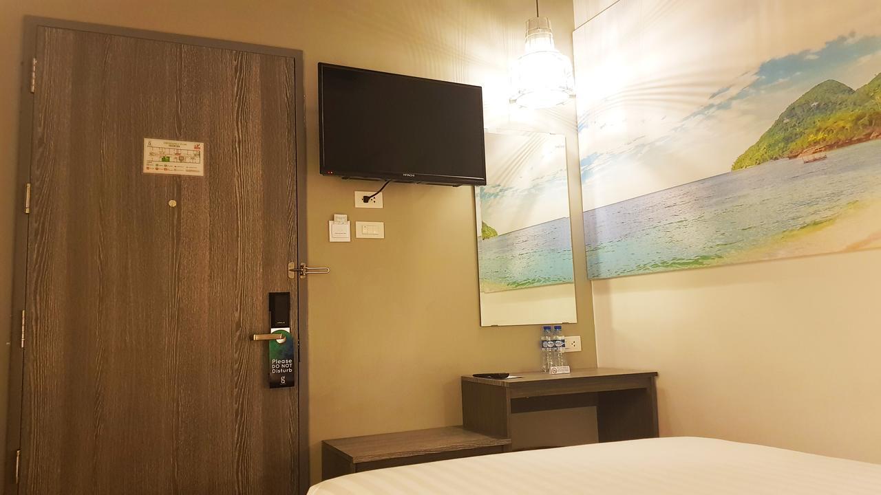 Gq Plaza Hotel Kalibo Buitenkant foto